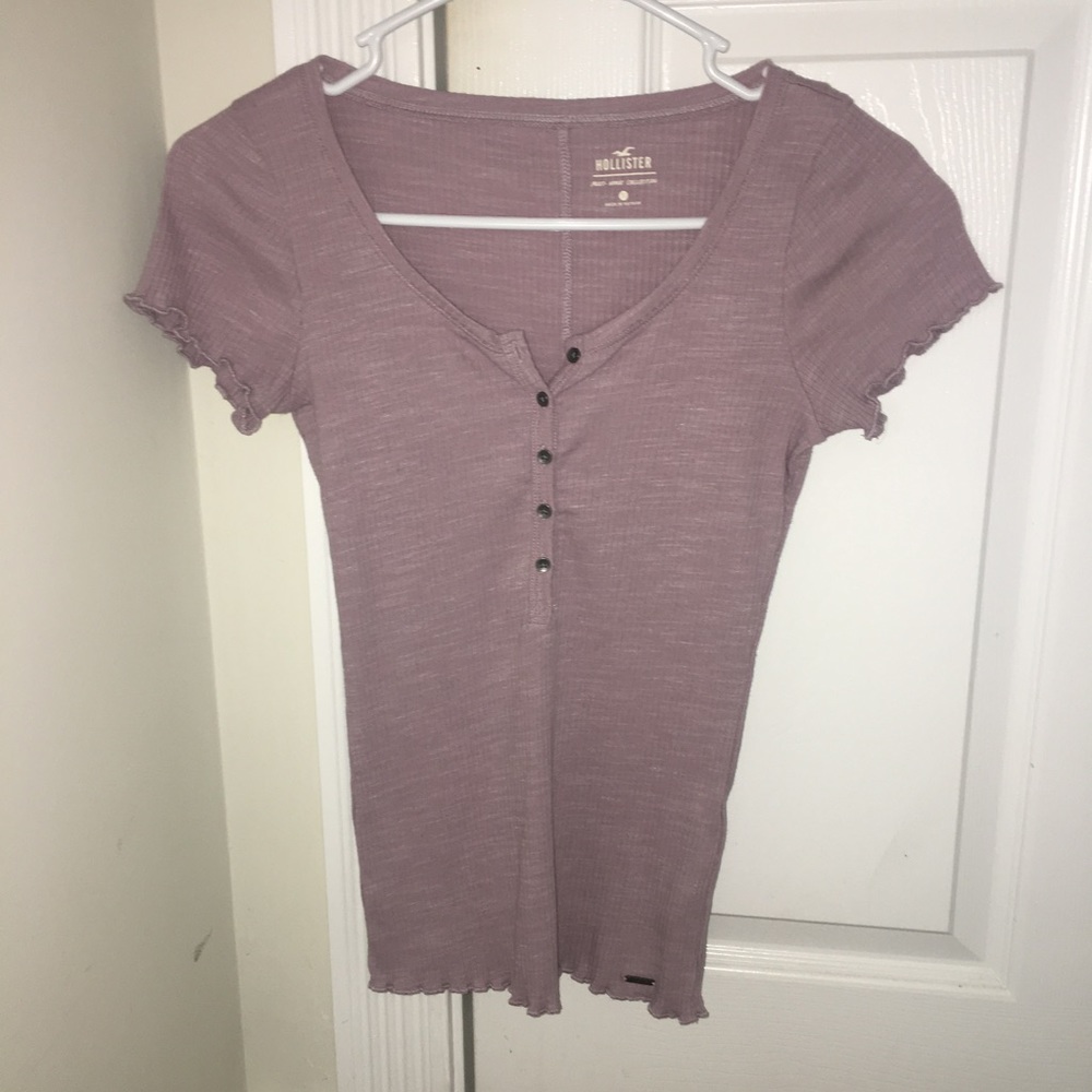 Hollister Mauve Ribbed Knit Henley